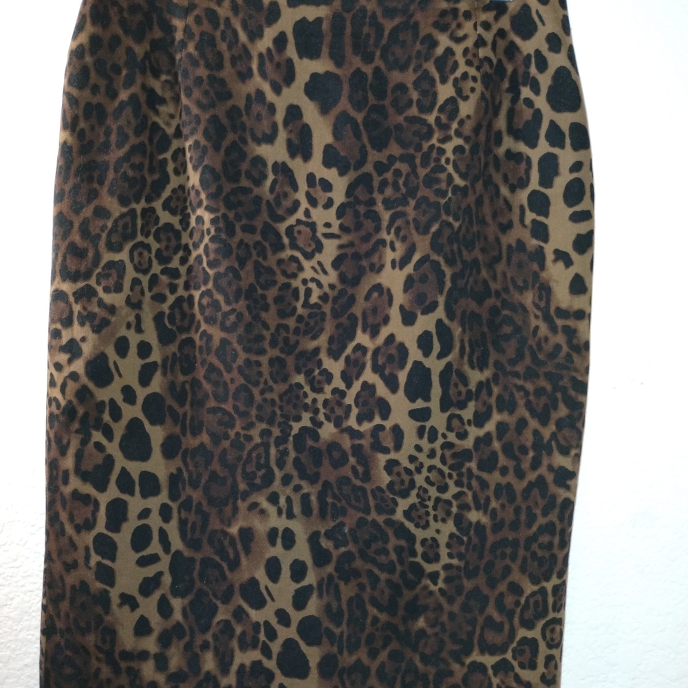 PURE Leopard Print Skirt size 12 Back Zip Fully Lined